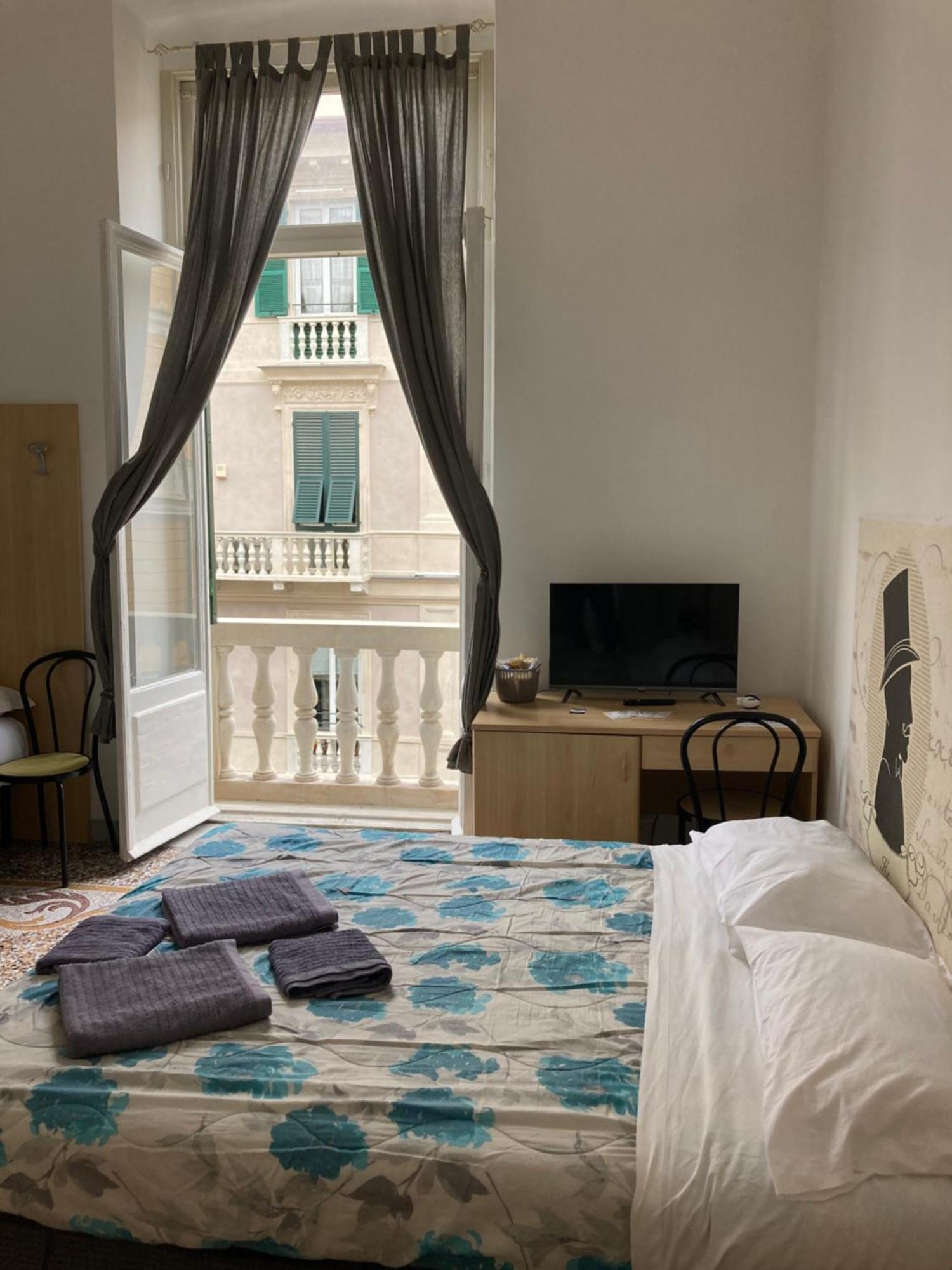 Guest House Roma Genova Exterior foto